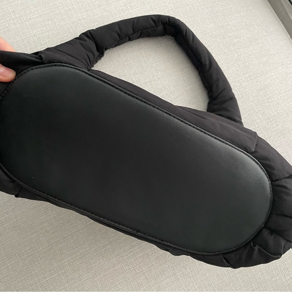 Puffer hobo bag - Picture 7 of 11